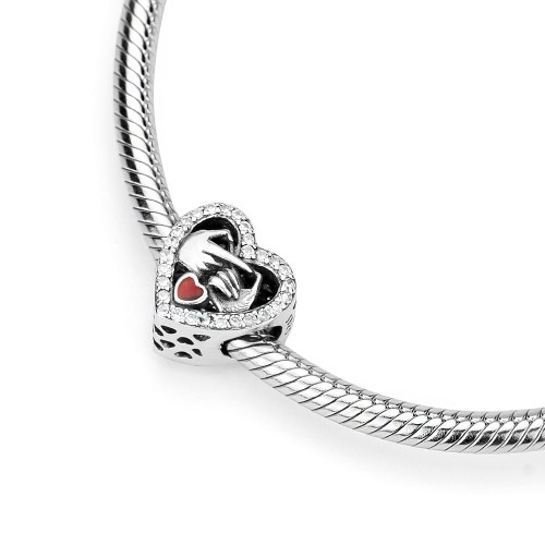Srebrna zawieszka wisiorek splecione dłonie w sercu Charms Z549-925-C marko