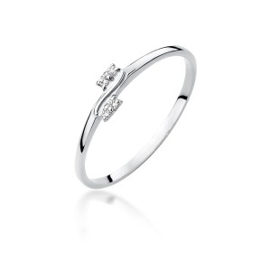 Delikatny pierścionek z białego złota brylantami 0.03ct Obietnice
