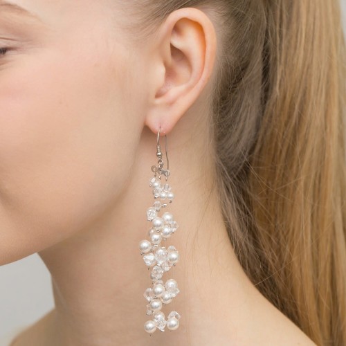 Okazałe kolczyki wiszące na żyłkach perły i kryształy Swarovski