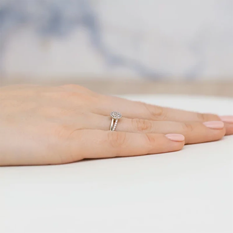 Pierścionek z białego złota z brylantami 0,18ct Galaktyki W437-585-B0.18 marko