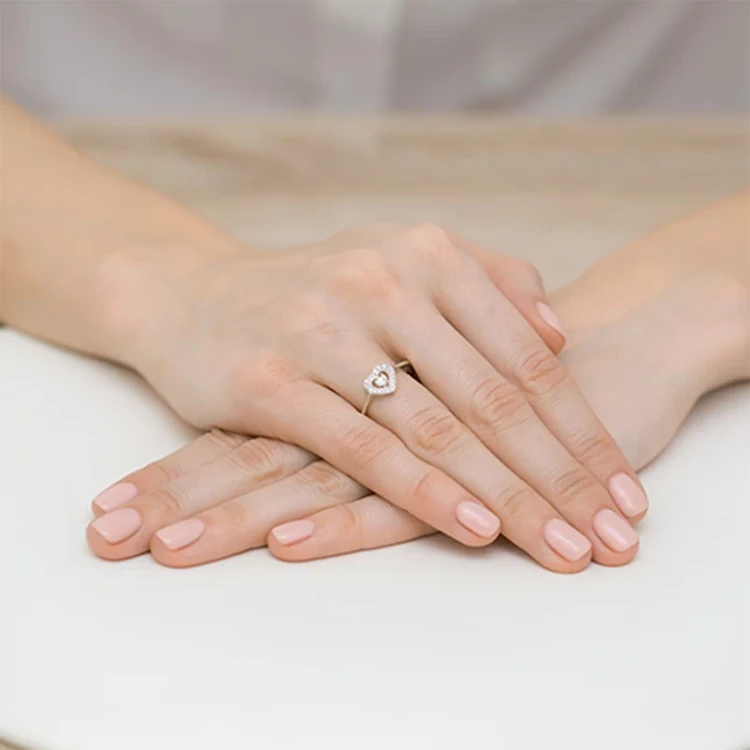 Pierścionek z białego złota z brylantami 0,19ct Od Serca W442-585-B0.19 marko