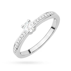 Pierścionek wielokamieniowy diamenty  laboratoryjne białe złoto Lab Diamonds
