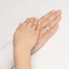 Pojedyncza obrączka złota 5mm delikatnie zaokrąglona z soczewką O035-585-50