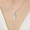 Srebrny żłobiony medalik Święta Teresa D129-925-S marko
