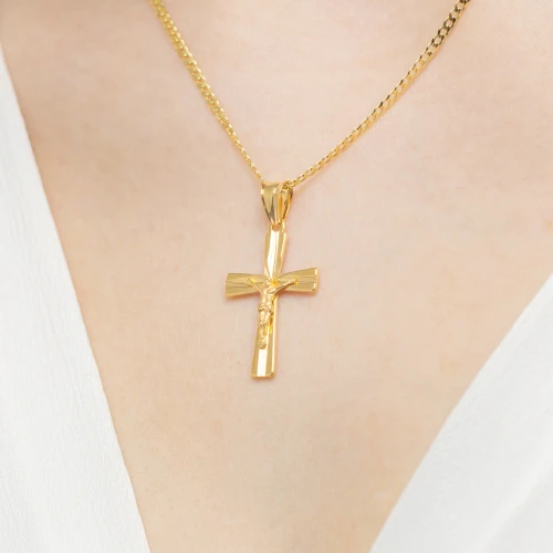 Pozłacany krzyż z Jezusem diamentowany    zdobiony