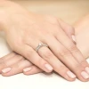 Pierścionek zaręczynowy z białego złota Lab Diamonds kamień centralny 0,30ct W0009.B3.LDW.01 marko