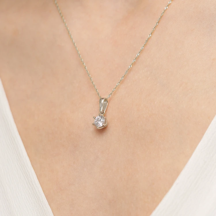 Klasyczna złota zawieszka z masywnym diamentem 0,70ct białe złoto Z0575.B3.DIW.04 marko