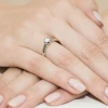 Klasyczny zaręczynowy pierścionek z białego złota z diamentem laboratoryjnym 0,25ct Lab Diamonds W0222.B3.LDW.09 marko
