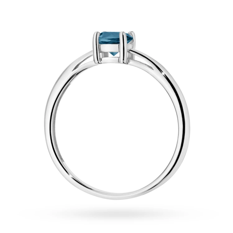 Złoty pierścionek z dużym topazem London Blue 0,50ct z białego złota Kultowa W0656.B3.TOL.01 marko