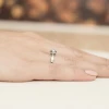 Pierścionek z białego złota z diamentem laboratoryjnym 0,20ct Lab Diamonds pełna oprawa bezel W0294.B3.LDW.03 marko