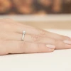 Subtelny zaręczynowy pierścionek z białego złota z diamentem laboratoryjnym 0,25ct Lab Diamonds W0292.B3.LDW.03 marko