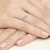 Pierścionek w klasycznym stylu z białego złota z diamentem laboratoryjnym 0,10ct Lab Diamonds W0311.B3.LDW.01 marko