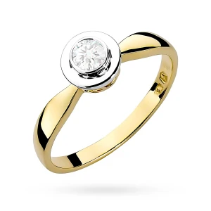 Złoty pierścionek z diamentem  laboratoryjnym 0,20ct Lab Diamonds pełna oprawa bezel