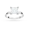 Klasyczny pierścionek z białego złota z pojedynczym kwadratowym diamentem laboratoryjnym Lab Diamonds W0690.B3.LDW.01 marko