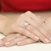 Pierścionek białe złoto okrągłym diamentem laboratoryjnym Lab Diamonds i brylantami W0274.B3.LDW.01 marko