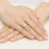 Pierścionek z białego złota Halo diament laboratoryjny 0,50ct i kamienie boczne Lab Diamonds W0508.B3.LDW.02 marko