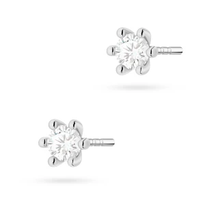 Klasyczne kolczyki z białego złota  z diamentami po 0,15ct