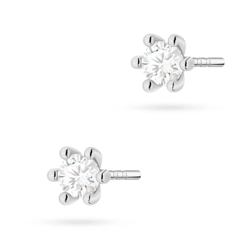 Klasyczne kolczyki z białego złota  z diamentami po 0,15ct