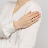 Okazały pierścionek z białego złota z topazem Swiss Blue i brylantami Dynastia W0511.B3.TOB.01 marko