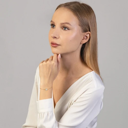 Pozłacana bransoletka kwiatek wysadzany cyrkoniami Soledo B1452-925-BZ marko