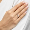 Złoty pierścionek zaręczynowy z trzema diamentami laboratoryjnymi Lab Diamonds białe złoto W0667.B3.LDW.01 marko