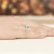 Pierścionek zaręczynowy z białego złota z owalnym diamentem Lab Diamonds i brylantami kwiatek markiza serca W0312.B3.LDW.01 marko