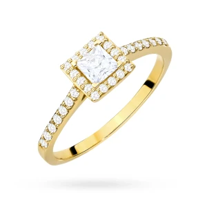 Zaręczynowy pierścionek ze złota  kwadratowy diament laboratoryjny Princessa Lab Diamonds