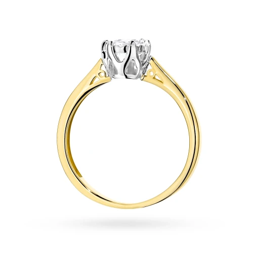 Złoty pierścionek z okazałym diamentem  0,25ct Lab Diamonds