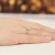 Klasyczny pierścionek z białego złota z diamentem laboratoryjnym 0,70ct półokrągła szyna Lab Diamonds W0553.B3.LDW.03 marko