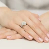Okazały pierścionek diament laboratoryjny 0,40ct i 88 kamieni bocznych białe złoto Lab Diamonds W0549.B3.LDW.01 marka