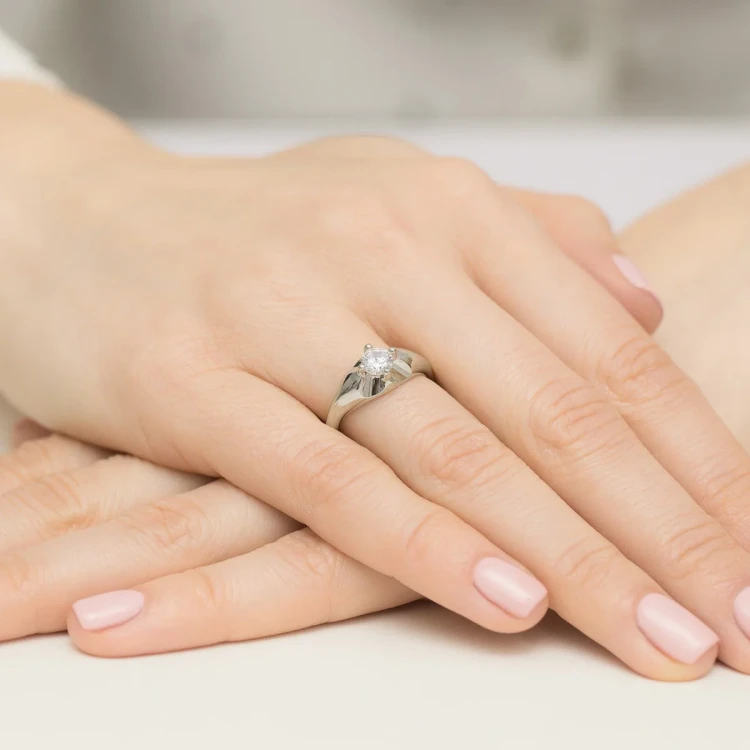 Białe złoto pierścionek z dużym diamentem laboratoryjnym 0,50ct Lab Diamonds W0545.B3.LDW.02 marko