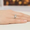 Białe złoto pierścionek z dużym diamentem laboratoryjnym 0,40ct Lab Diamonds W0545.B3.LDW.01 marko