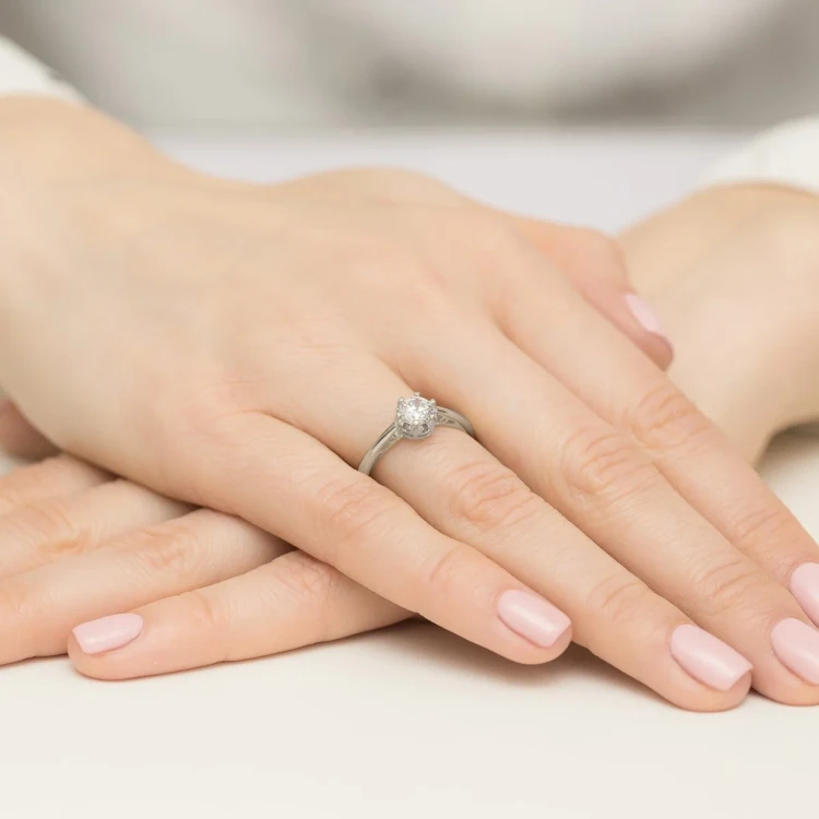 Pierścionek białe złoto z diamentem laboratoryjnym 0,70ct w ażurowej oprawie Lab Diamonds W0542.B3.LDW.03 marko