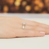 Pierścionek z białego złota diament laboratoryjny 1,00ct kamienie wokół korony Lab Diamonds W0539.B3.LDW.04 marko