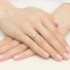 Klasyczny pierścionek z białego złota z diamentem laboratoryjnym 0,40ct półokrągła szyna Lab Diamonds W0553.B3.LDW.01 marko