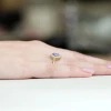 Złoty pierścionek zaręczynowy tanzanit brylanty Dynastia W0303.Z3.TAP.01 marko