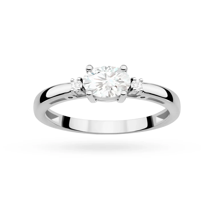 Pierścionek zaręczynowy z białego złota z owalnym diamentem laboratoryjnym Lab Diamonds i brylantami W0006.B3.LDW.01 marko