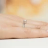 Pierścionek z białego złota z dużym brylantem 0,50ct Klasyka W0423.B3.DIW.01 marko