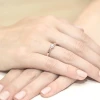 Pierścionek zaręczynowy z różowego złota z diamentami laboratoryjnymi Lab Diamonds W0061.R3.LDW.01 marko