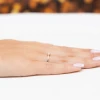 Minimalistyczny pierścionek z białego złota z diamentem laboratoryjnym 0,20ct Lab Diamonds W0579.B3.LDW.03 marko
