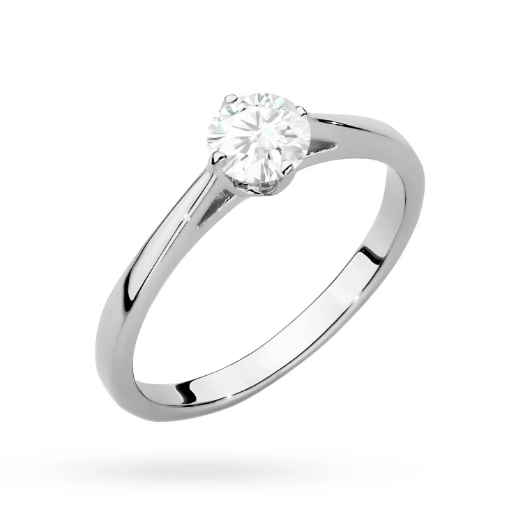 Klasyczny pierścionek z białego złota z diamentem laboratoryjnym 0,40ct w czterech łapkach Lab Diamonds W0543.B3.LDW.01 marko