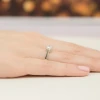 Klasyczny pierścionek z białego złota z diamentem laboratoryjnym 0,70ct w czterech łapkach Lab Diamonds W0543.B3.LDW.03 marko
