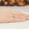 Klasyczny pierścionek z żółtego złota z diamentem laboratoryjnym 0,50ct w czterech łapkach Lab Diamonds W0543.Z3.LDW.02 marko