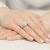 Okazały pierścionek diament laboratoryjny 0,40ct i 88 kamieni bocznych białe złoto Lab Diamonds W0549.B3.LDW.01 marko