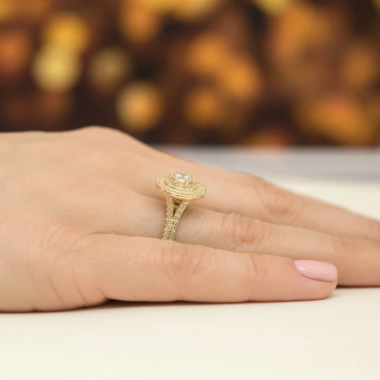 Okazały pierścionek diament laboratoryjny 0,50ct i 88 kamieni bocznych żółte złoto Lab Diamonds W0549.Z3.LDW.02 marko