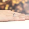 Pierścionek zaręczynowy z białego złota z okrągłym różowym diamentem laboratoryjnym Lab Diamonds W0087.B3.LDP.01 marko