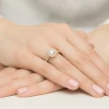 Pierścionek żółte złoto brylant 0,70ct i 26 bocznych brylantów Dynastia W0551.Z3.DIW.03 marko