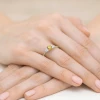 Pierścionek zaręczynowy z białego złota z okrągłym żółtym diamentem laboratoryjnym 0,50ct Lab Diamonds W0451.B3.LDY.01 marko