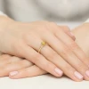 Klasyczny pierścionek z żółtego złota z żółtym diamentem laboratoryjnym 0,50ct półokrągła szyna Lab Diamonds W0553.Z3.LDY.02 marko