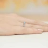 Pierścionek zaręczynowy białe złoto i niebieski i białe laboratoryjne Lab Diamonds W0399.B3.LDA.01 marko